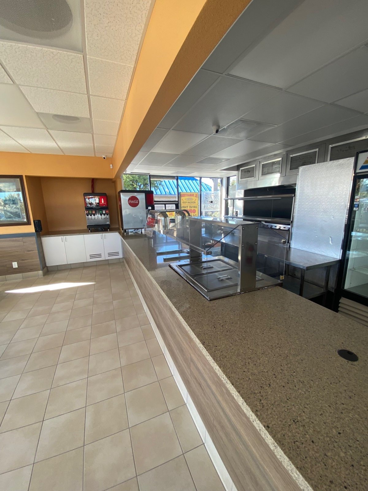 El Forestero's counter completed by Dry Creek Construction - lightbox